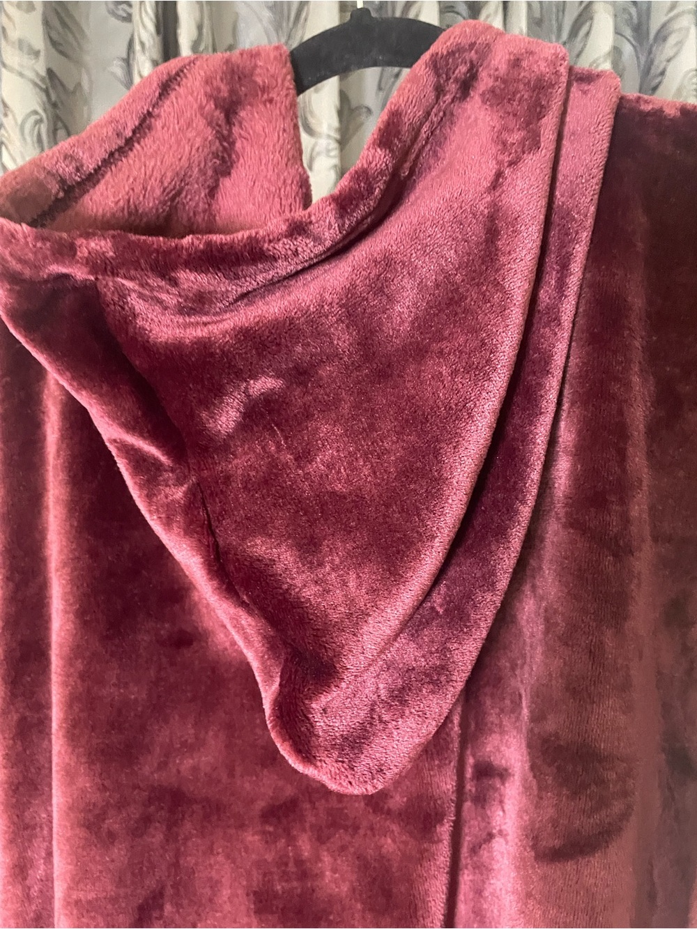 Cozy Plush Hooded Robe Poncho in Burgundy - Picture 6 of 9